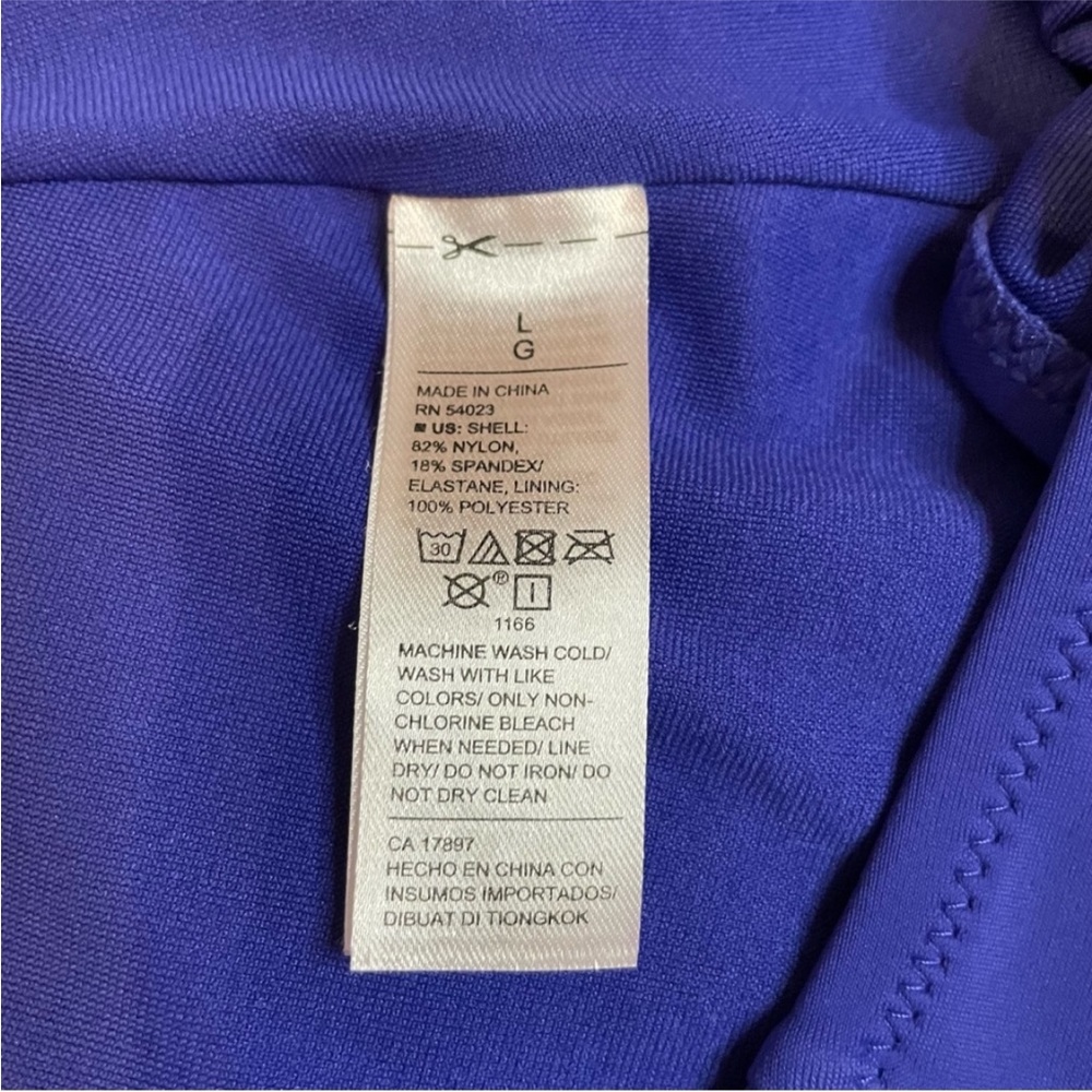 Old Navy 2 piece swim suit - Picture 6 of 8